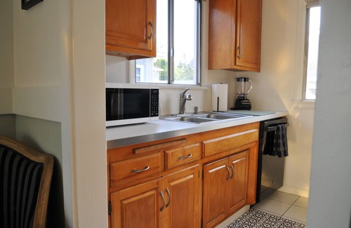 Toluca Woods House | Turning Chaos Into Serenity Two Bedroom