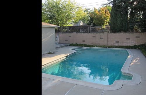 Toluca Woods House | Turning Chaos Into Serenity Two Bedroom
