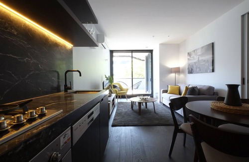 North Melbourne Apartment | Turnkey Accommodation – North Melbourne