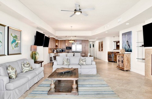 Orange Beach Condo | Turquoise Place C2008 | Oversized, hot tub/on deck, huge slide for kids!