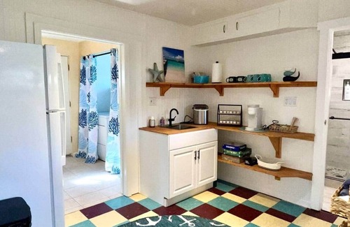 Avila Beach House | "Turquoise Tiki Avila Beach" 3 bd/2 bath, sleeps 8