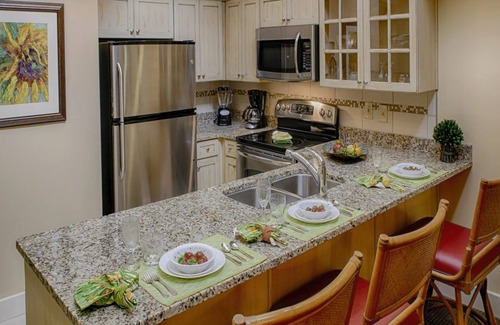 Northeast Virginia Beach Resort | Turtle Cay - Key-West Style 2Bedrm 2.5bath Full Week Oceanview July 10-17
