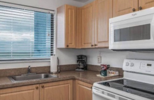 Hutchinson Island South Resort | TURTLE REEF CLUB CONDO- HUTCHINSON ISLAND SOUTH- 2 BR PRIME OCEANFRONT-sleeps 6