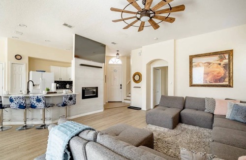 Tuscan Hills Villa | Turtley Awesome - Heated Spa - Themed Bedrooms - BBQ Grill
