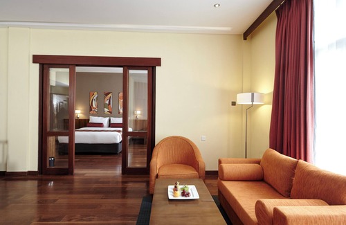 Waskaduwa Hotel | Turyaa Kalutara
