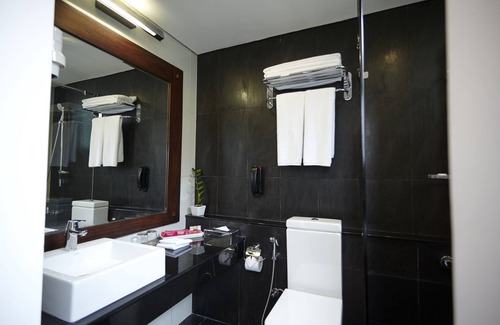Waskaduwa Hotel | Turyaa Kalutara