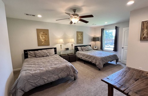 Tuscaloosa House | Tuscaloosa Rental! Perfect for game day, family visits and more!