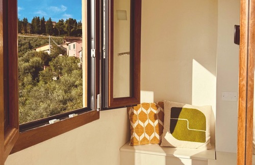 Aquilea Apartment | Tuscan Duplex with Breathtaking Views just 15 minutes away from Lucca