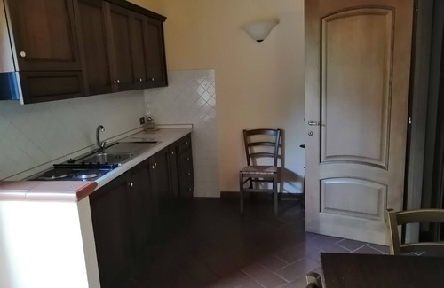 Montespertoli Apartment | Tuscan hills, near Florence, apartment sleeps 4 with pool