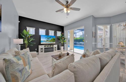 Tuscan Hills Villa | Tuscan Hills Retreat near Disney with pool and PS5 game loft