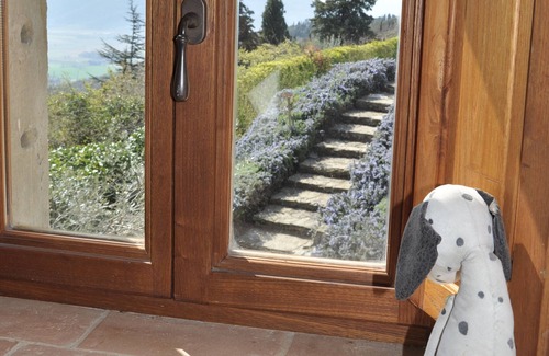 Cortona House | Tuscan Sun: Private Home & Pool. Cortona with stunning views. Tranquil.