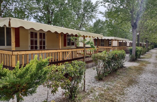 Viareggio Ski Chalet | Tuscany | Camping by the Sea | Mobile home | Chalet | Italy