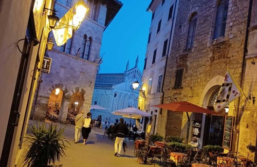Massa Marittima Apartment | Tuscany- casa vacanze centralissima vicino al Duomo-Massa Marittima