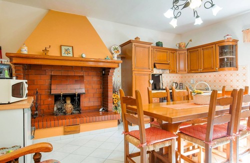 Chianni House | Tuscany Family Country Home