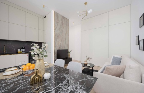 Srodmiescie Apartment | Tuwima 48 | Łódź | Elegant Studio | Smart TV