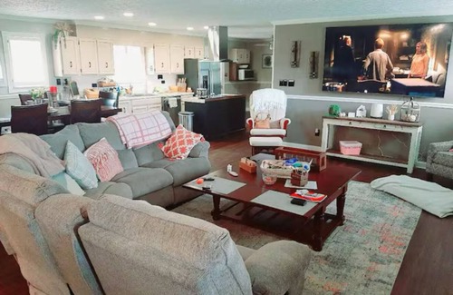 Caryville House | Tweety’s Place: Private Pool + ATV Trails + Lake Access + Scenic Mountain Views