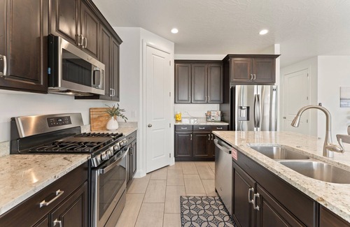 Sienna Hills House | Twice as Nice combines two side-by-side homes. Sleeps 30!
