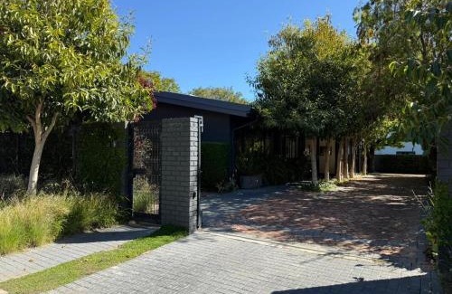 Stellenbosch Central House | Twice Central Guest House