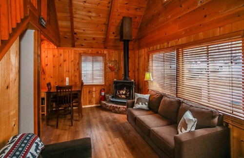 Sugarloaf House | Twin Bear