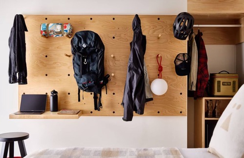 Stowe Area Hotel | Twin Bunk | Tälta Lodge, a Bluebird by Lark | with Indoor Swimming Pool