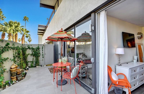 Twin Palms Condo | Twin Palms Ocotillo Lodge - Mid-Century Modern w/Views of Mt. San Jacinto