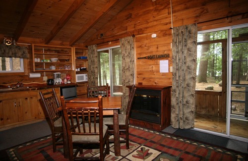 Warrensburg Cabin | Twin Pines Cabin @ Daggett Lake