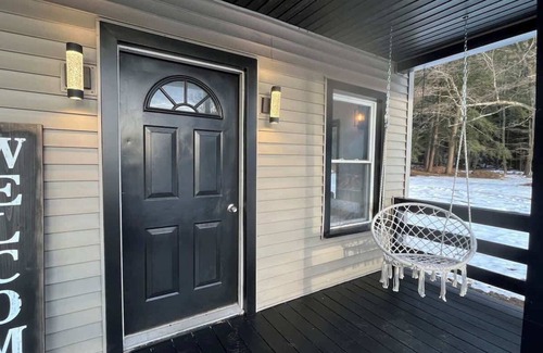 Northville House | Twin Pines Lake Resort 1