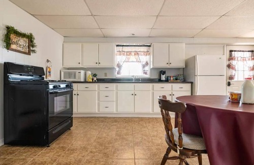 Nook Apartment | Twin Ridge Retreat