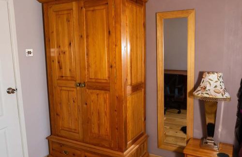 Pill House | Twin room at Fir Tree Lodge with garden view