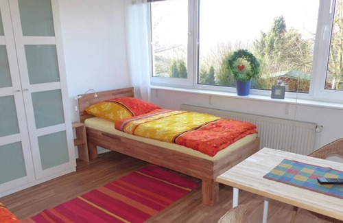Kiel Apartment | Twin room No. 2, shared shower/shared toilet - guest room view of the countryside
