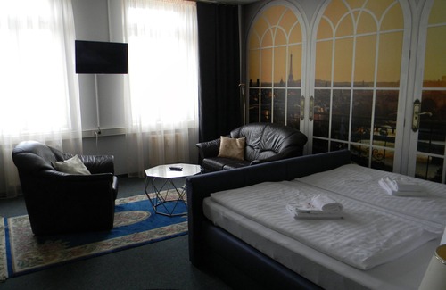 Chemnitz House | Twin room-Shared Bathroom-Zwei-Bett-Zimmer