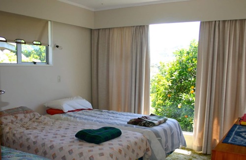 Waihi Beach Cottage | Twin Views - Waihi Beach Holiday Home