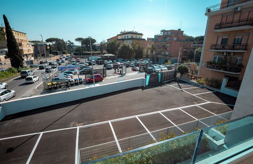 Quartiere XXVII Primavalle Apartment | Twins Royal Suite