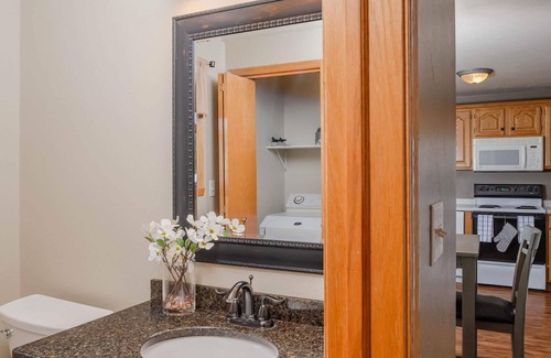 Kaukauna House | Twix Summary: Come