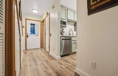 Shaver Lake Cabin | Two Bears Basecamp | Views, Trails, Flat Parking