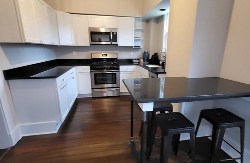 Columbia-Tusculum House | Two beautifully remodeled neighboring homes