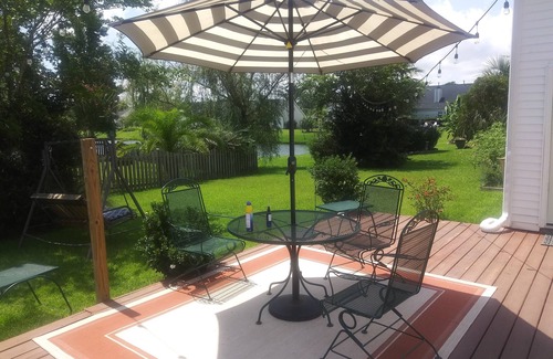 Mount Pleasant House | Two bedroom apartment near IOP and Sullivan's Island