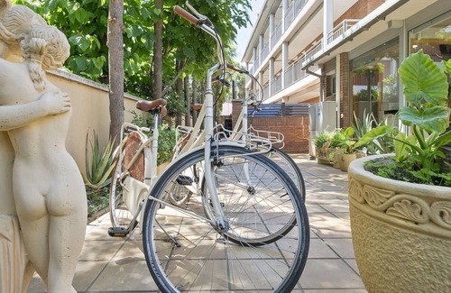 Castelldefels Apartment | Two bedroom apartment for up to 6 persons.