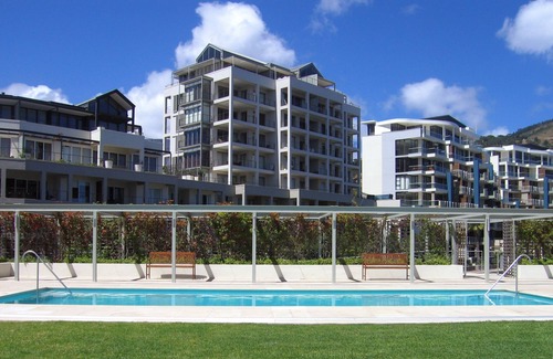Victoria and Alfred Waterfront Apartment | Two Bedroom Apartment - fully furnished and equipped