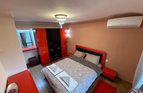 Burgas Center Apartment | Two-Bedroom Apartment in the Heart of Burgas, Bogoridi Street
