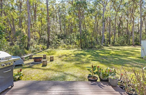 Manyana Cottage | Two bedroom beach cottage close to the beach.