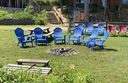 Eagle River Cabin | Two bedroom cabin on beautiful Catfish Lake of the Eagle River Chain of Lakes