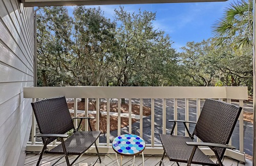 Seabrook Island Condo | Two Bedroom Courtside Villa - amenity cards included