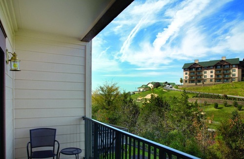 Sevierville Condo | Two Bedroom Deluxe Luxury Condo, Sevierville Tennessee (1760162