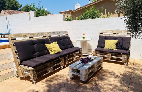 Los Balcones Villa | Two Bedroom Detached Villa with Private swimming Pool, AIr con , Fiber WIFI