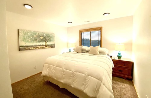 Rexburg Apartment | Two Bedroom Double King suite#5-FREE breakfast