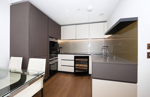 Tooting Apartment | Two Bedroom Flat-Heart of London