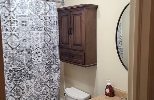 Orleans Village - Chateauneuf House | Two Bedroom home nestled in a quite Orleans neighborhood. 12 minutes to downtown