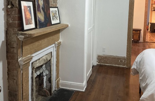 Faubourg Delassize Apartment | Two bedroom home. Two blocks from St Charles