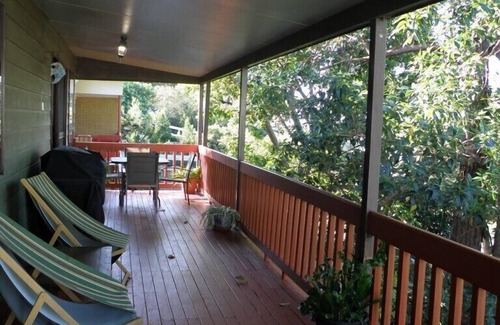 Point Lookout House | Two bedroom house in quiet cul-de-sac and walking distance to beaches.